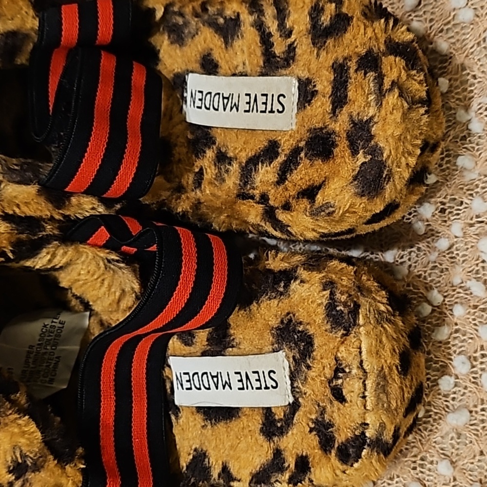 Steve Madden Slides - image 5